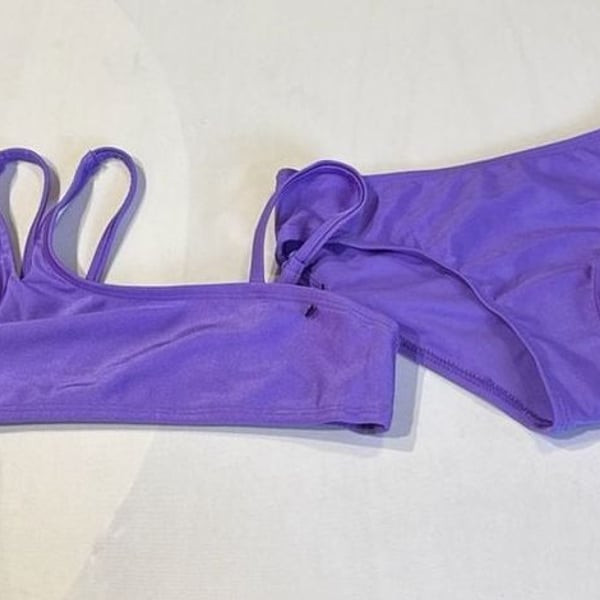 Bikini Set Purple Size S (6/7)
C16