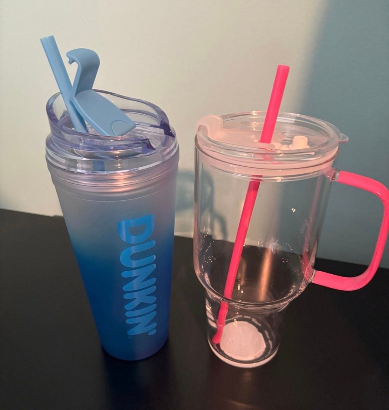 Dunkin' Blue Ombre 24oz Tumbler and Clear 40oz Tumbler with Pink Handle Set 1