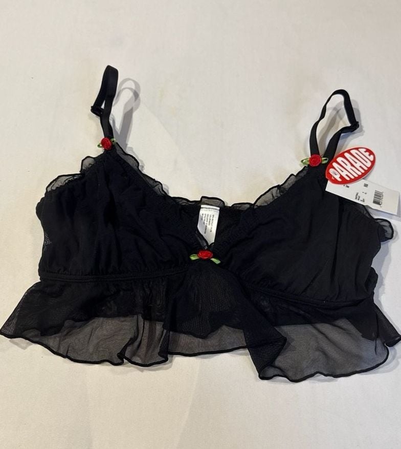 Parade Eightball Silky Mesh Flutter Longline Bralette Size M
C15 1