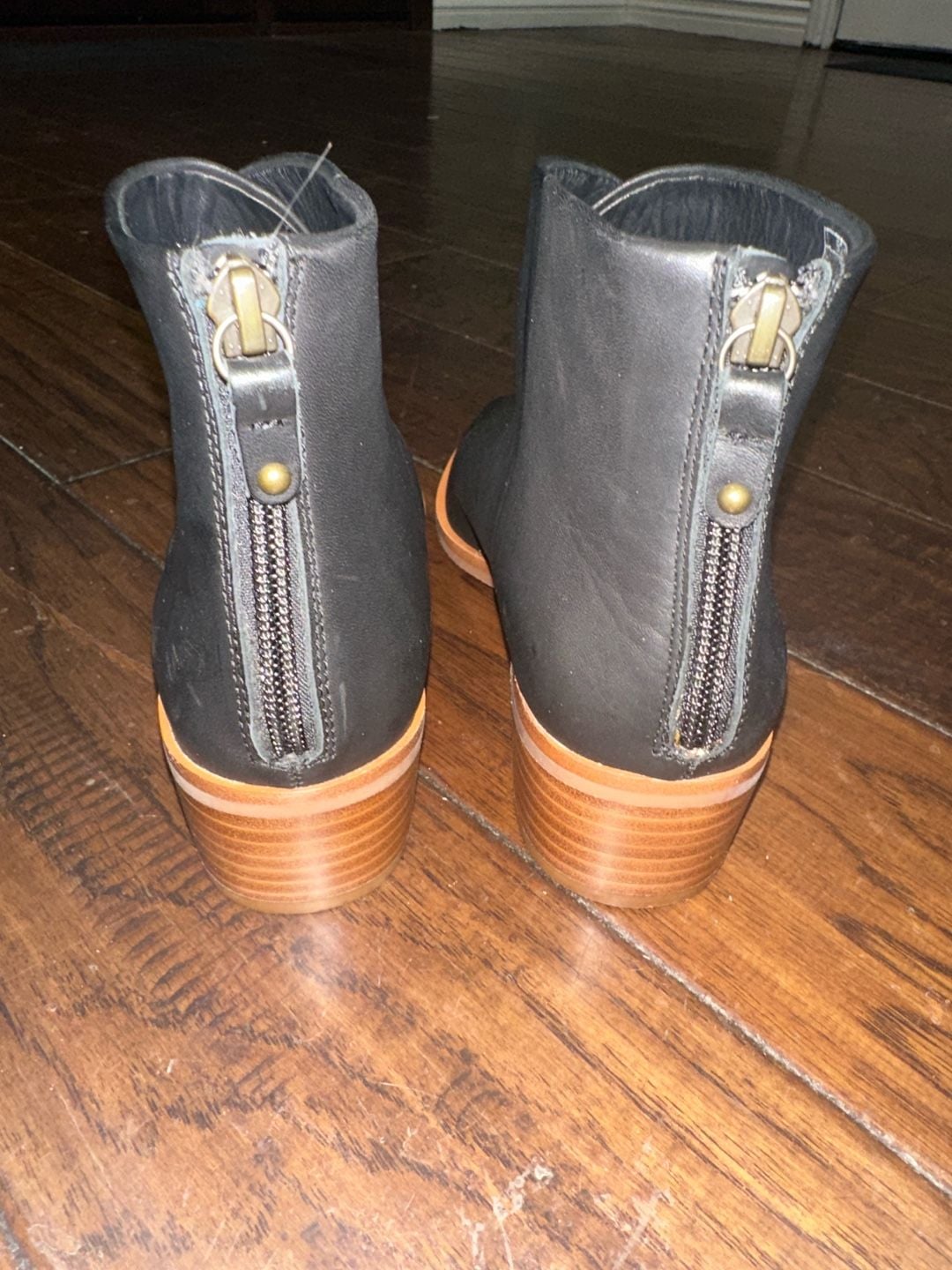Soludos Venetian Black Leather Ankle Booties 11