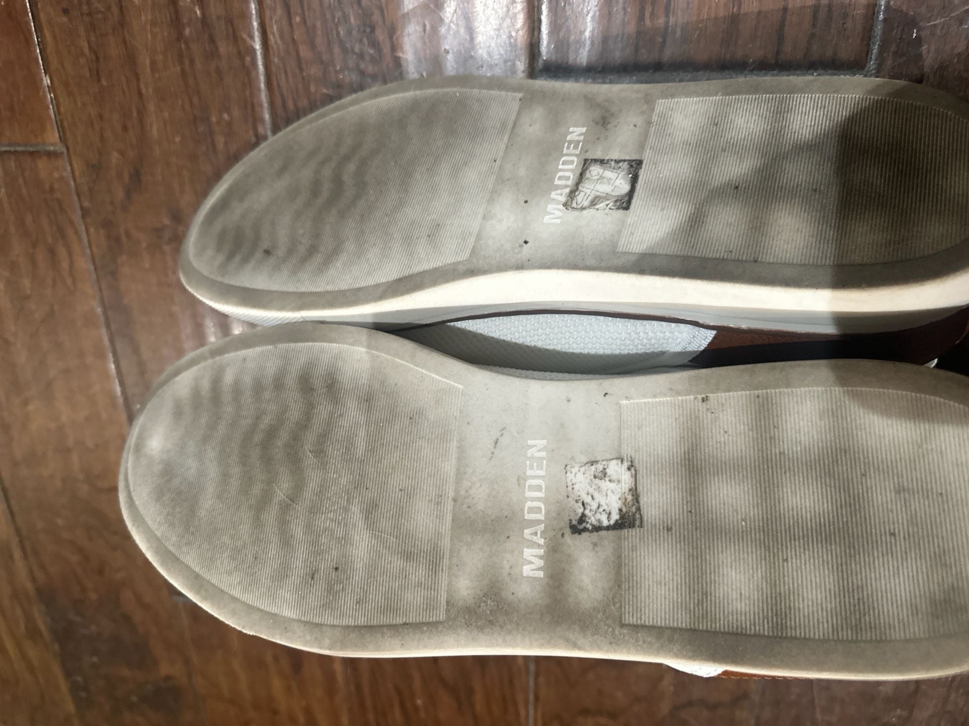 Madden Men's White Mesh Lace-Up Sneakers with Brown Accents Size 12 9