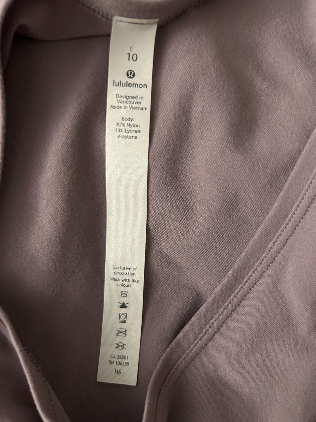 Lululemon Back in Action Long Sleeve Shirt Size 10 5
