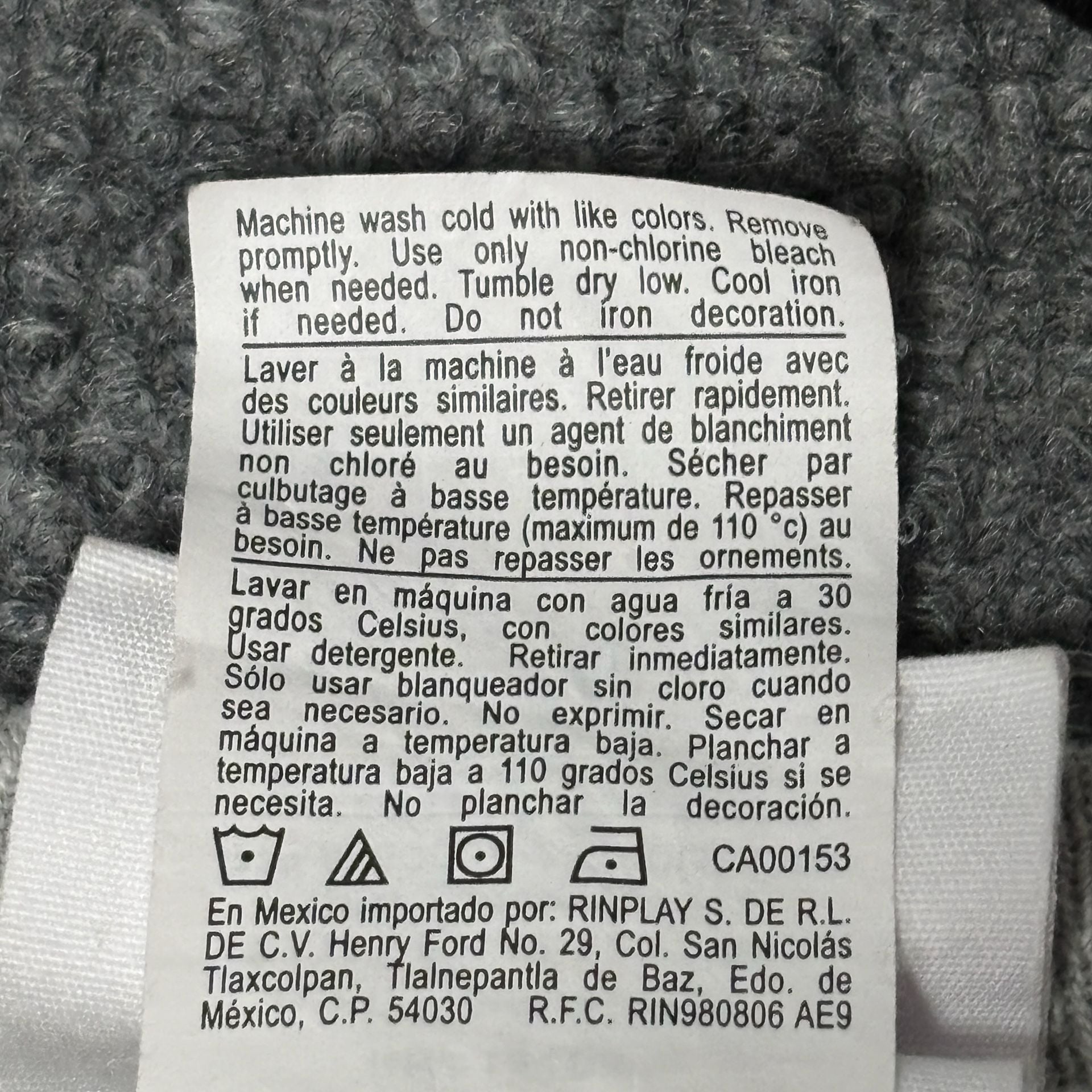 Champion Crewneck Sweatshirt Womens Medium
Heather Gray Reverse Weave Pullover. 6