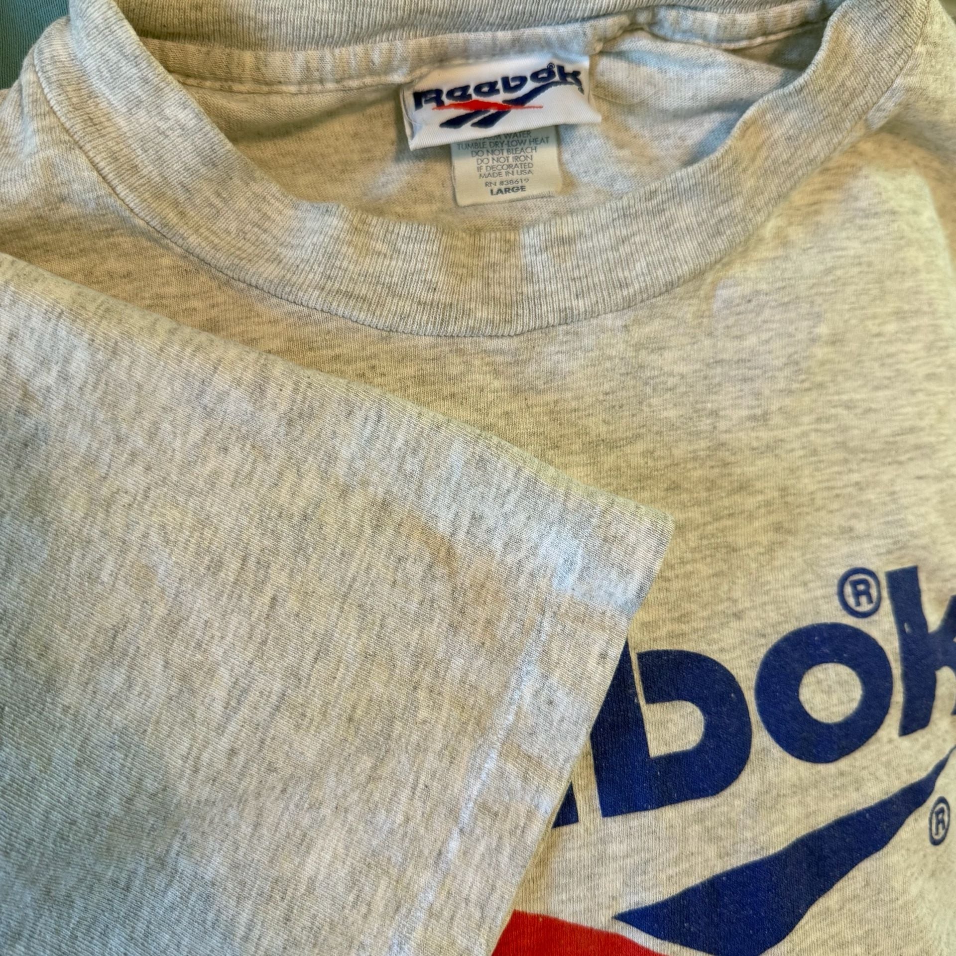 Vintage Reebok Vector Logo T-Shirt Grey Size Large Made in USA 7