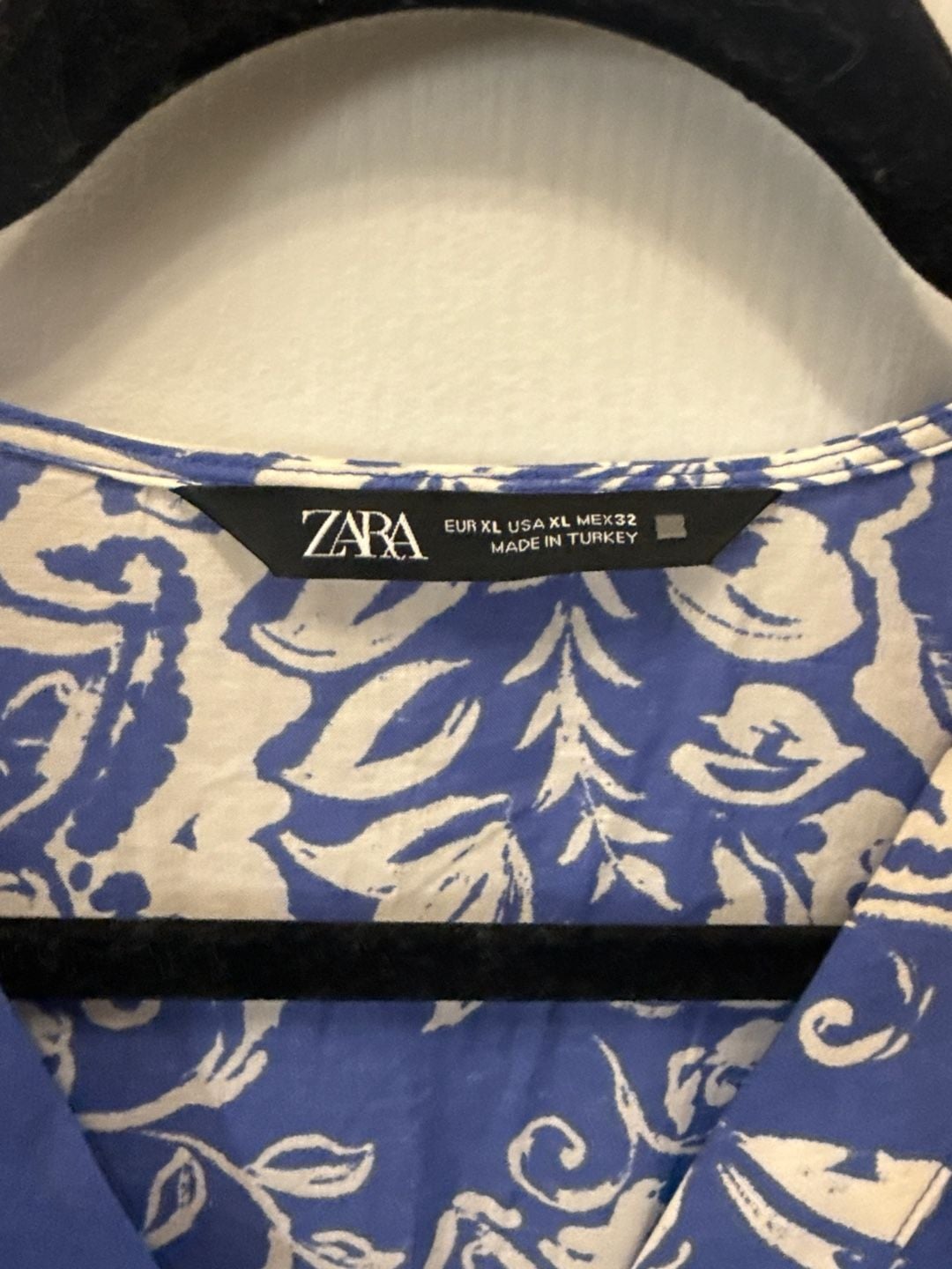 Zara Blue and White Floral Print Tiered V-Neck Midi Dress, Size XL 3