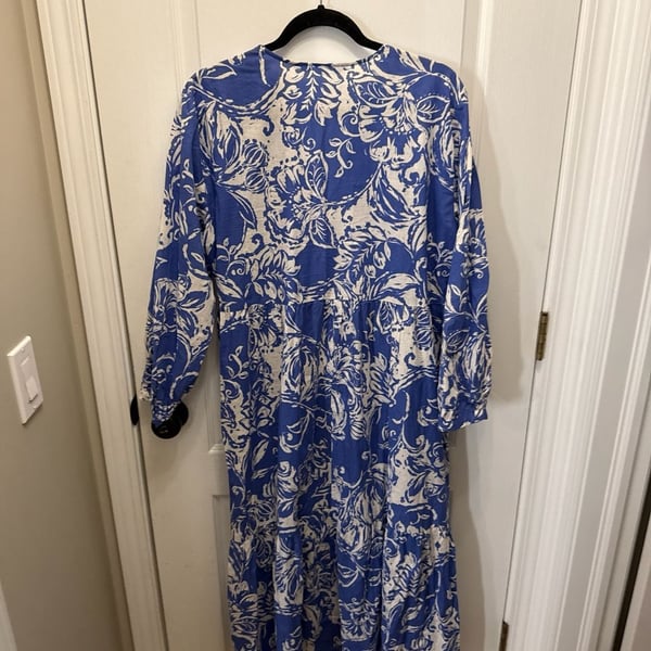 Zara Blue and White Floral Print Tiered V-Neck Midi Dress, Size XL