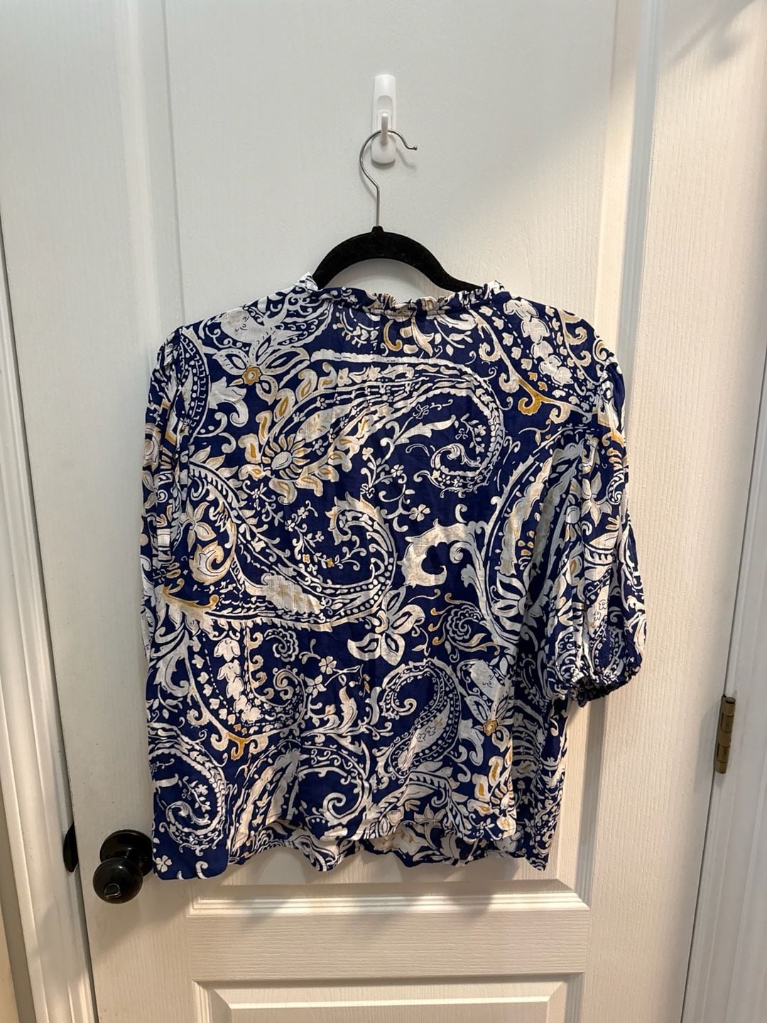 Nicole Miller New York Paisley Print Ruffle Neck Blouse Size L 3