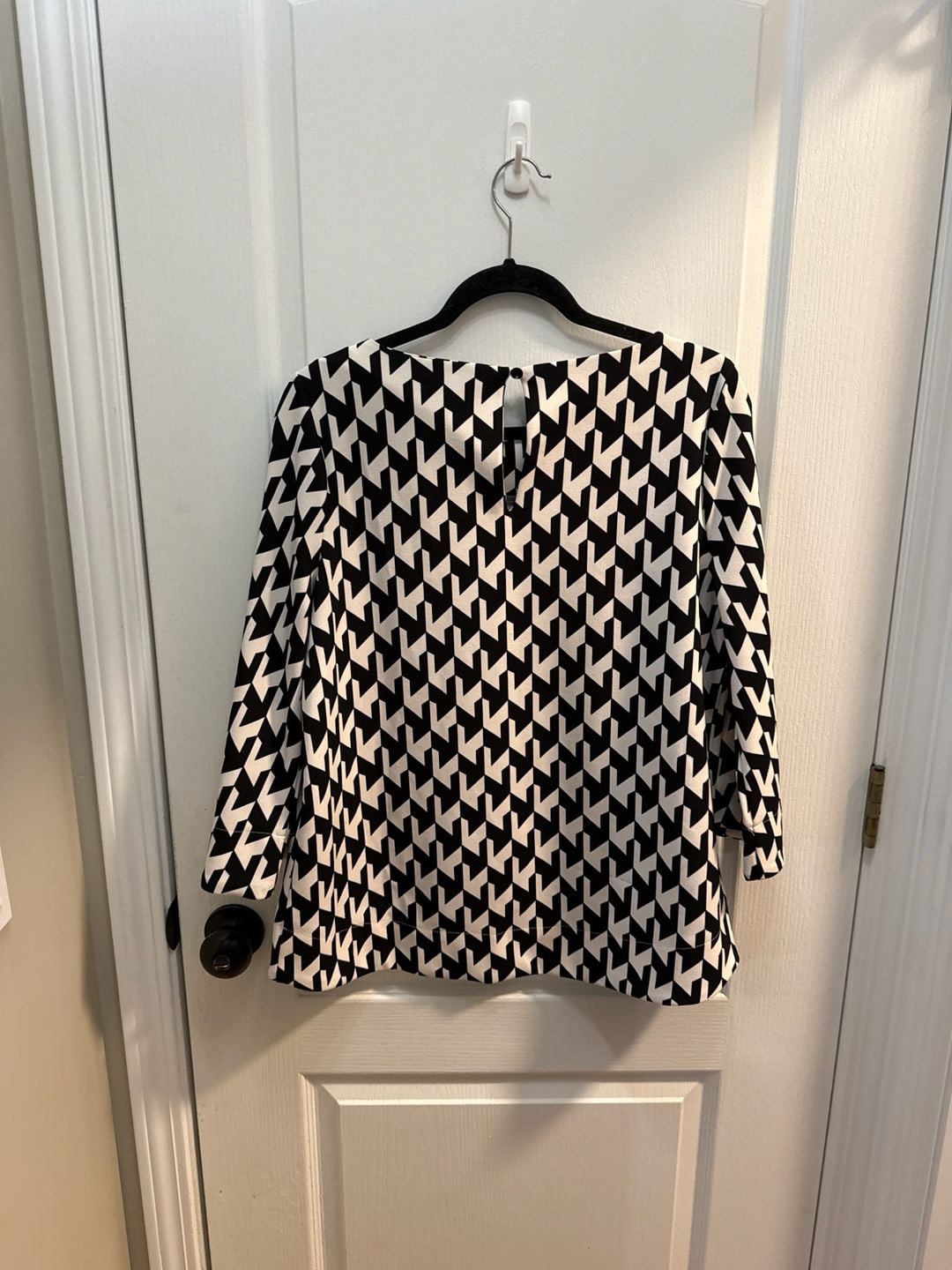 Melloday Black and White Geometric Print 3/4 Sleeve Blouse Size L 2