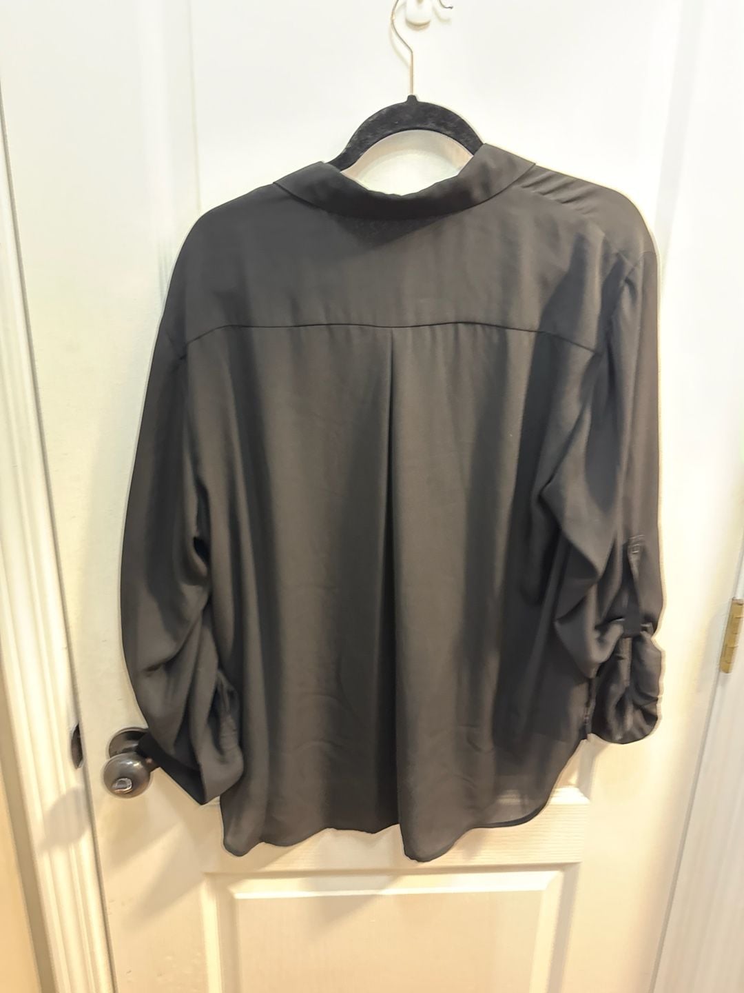 Pleione Black Roll-Tab Sleeve Button-Down Blouse Size L 3