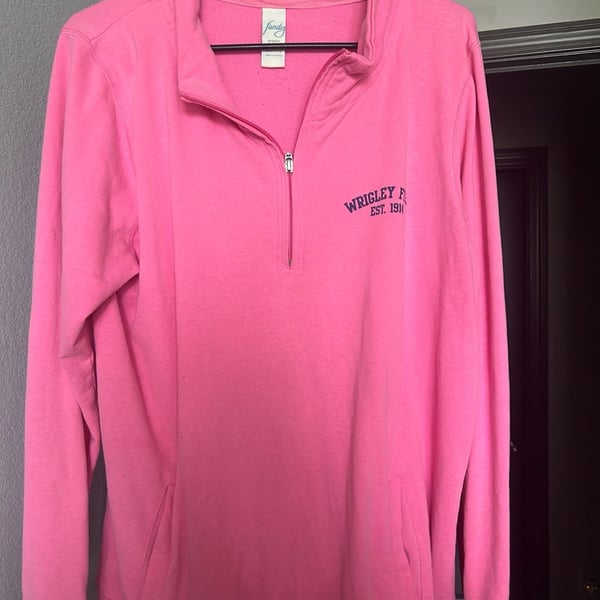 Jundy Wrigley Field Est. 1914 Pink Quarter-Zip Sweatshirt Size XXL
