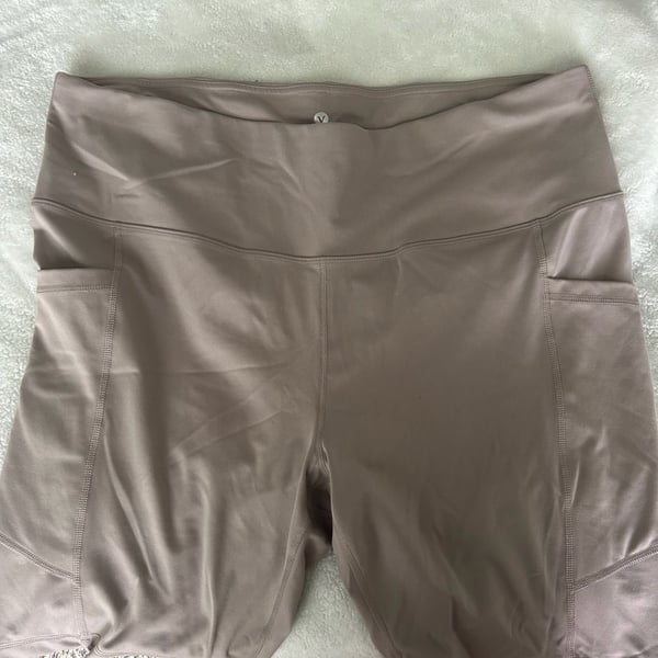 Velocity Serena 9" Active Stretch Shorts with Pockets Size 3X Mauve