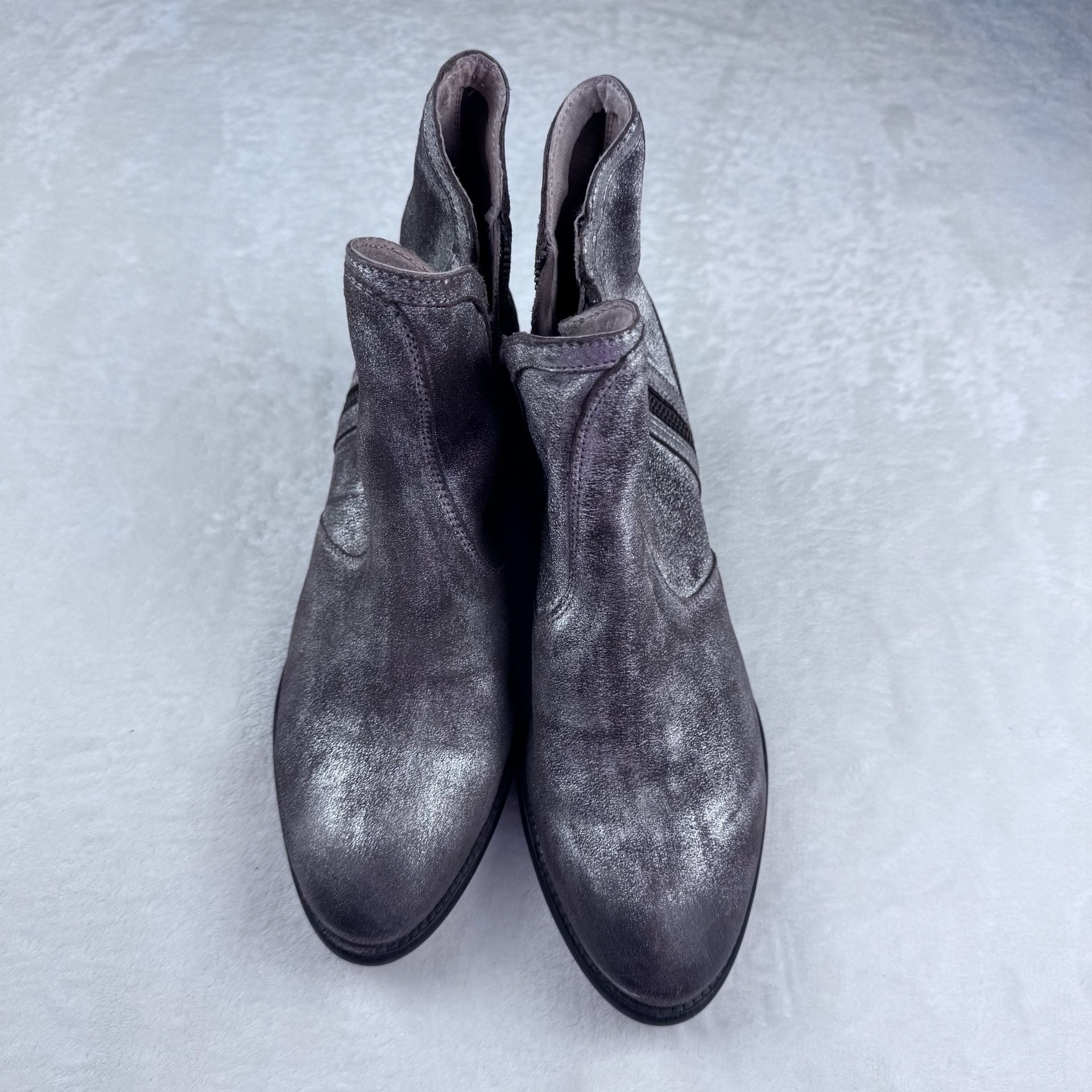 Seychelles Full Speed Pewter Distressed Metallic Leather Ankle Boots Size 8 9