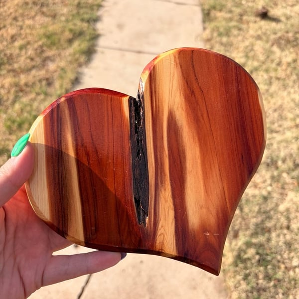 Handmade Aromatic Red Cedar Heart Shaped Wood Decor