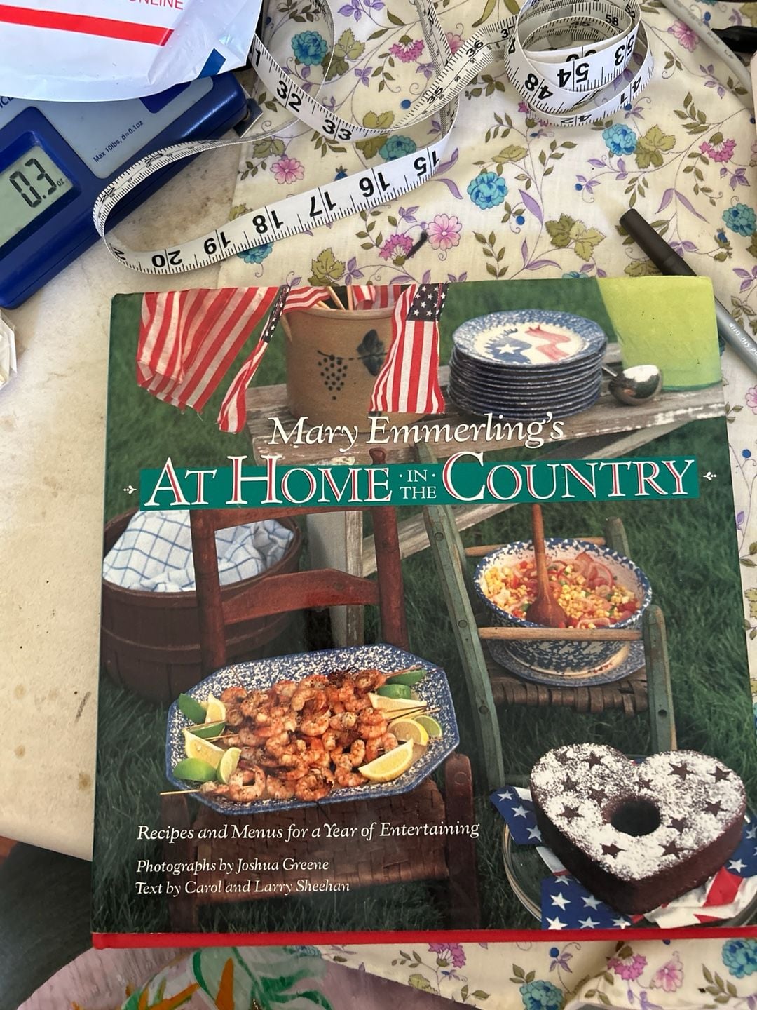 Mary Emmerling's At Home in the Country: Recipes and Menus for a Year 1