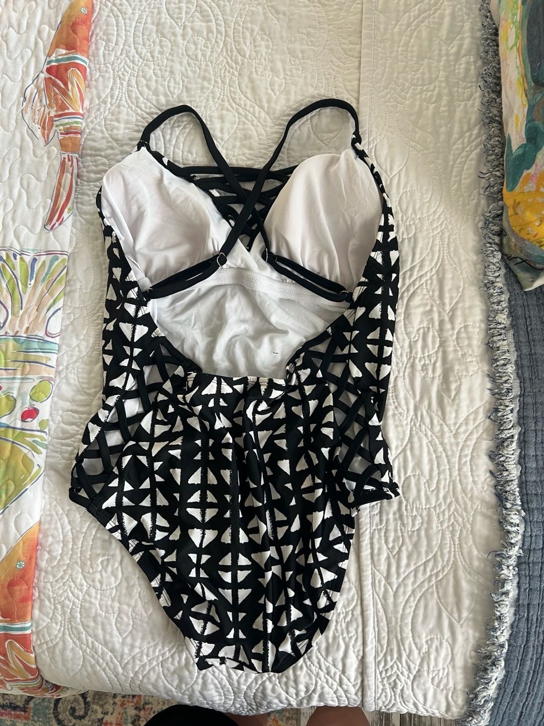 Time and Tru One-Piece Swimsuit Women's Size XL Black/White Moon Gaze Strappy H2 3