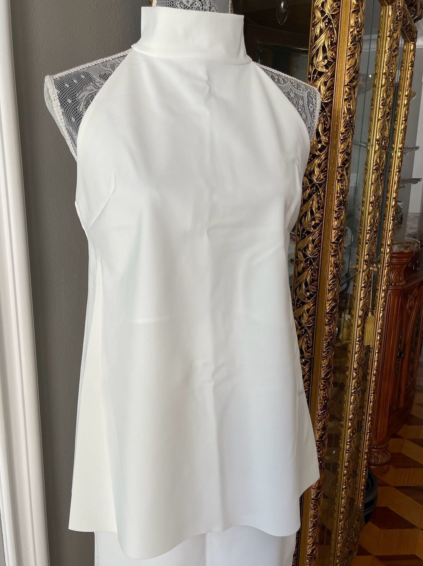 Chiara Boni La Petite Robe Tiffy Halter Blouse Size 44(8)
8