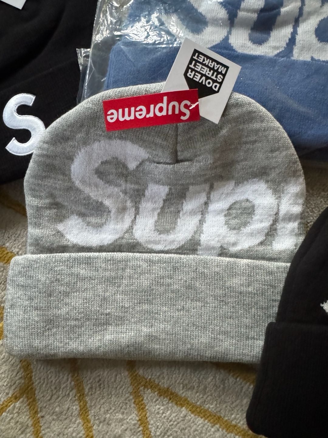 Supreme Big Logo and New Era S Logo Beanie Collection - Set of 4 3