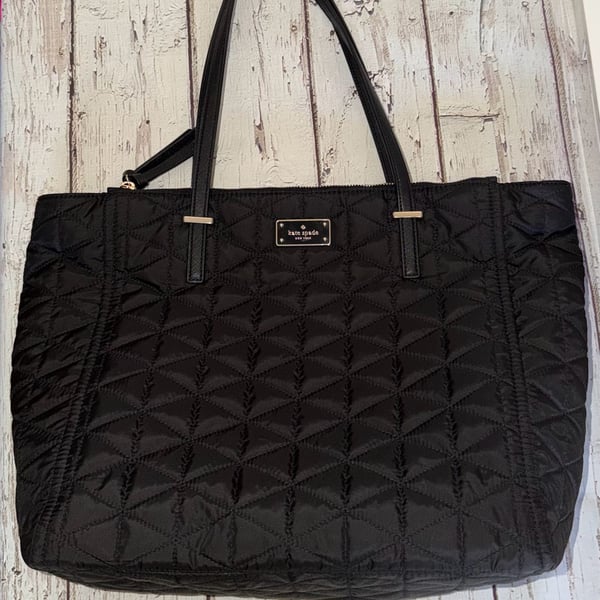 Kate Spade New York Wilson Road Quilted Talya Large Tote EUC!
