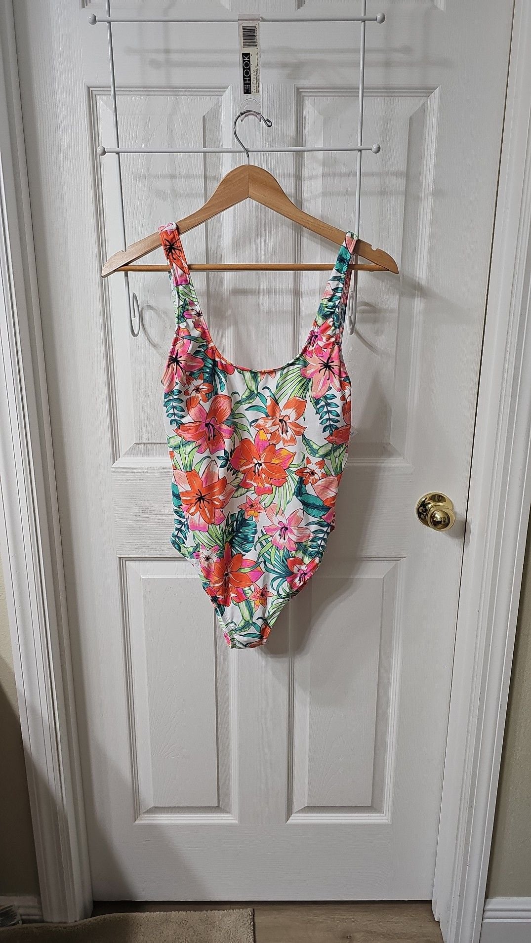 Decree Women's Tropical Floral Print One-Piece Swimsuit Size XL 1