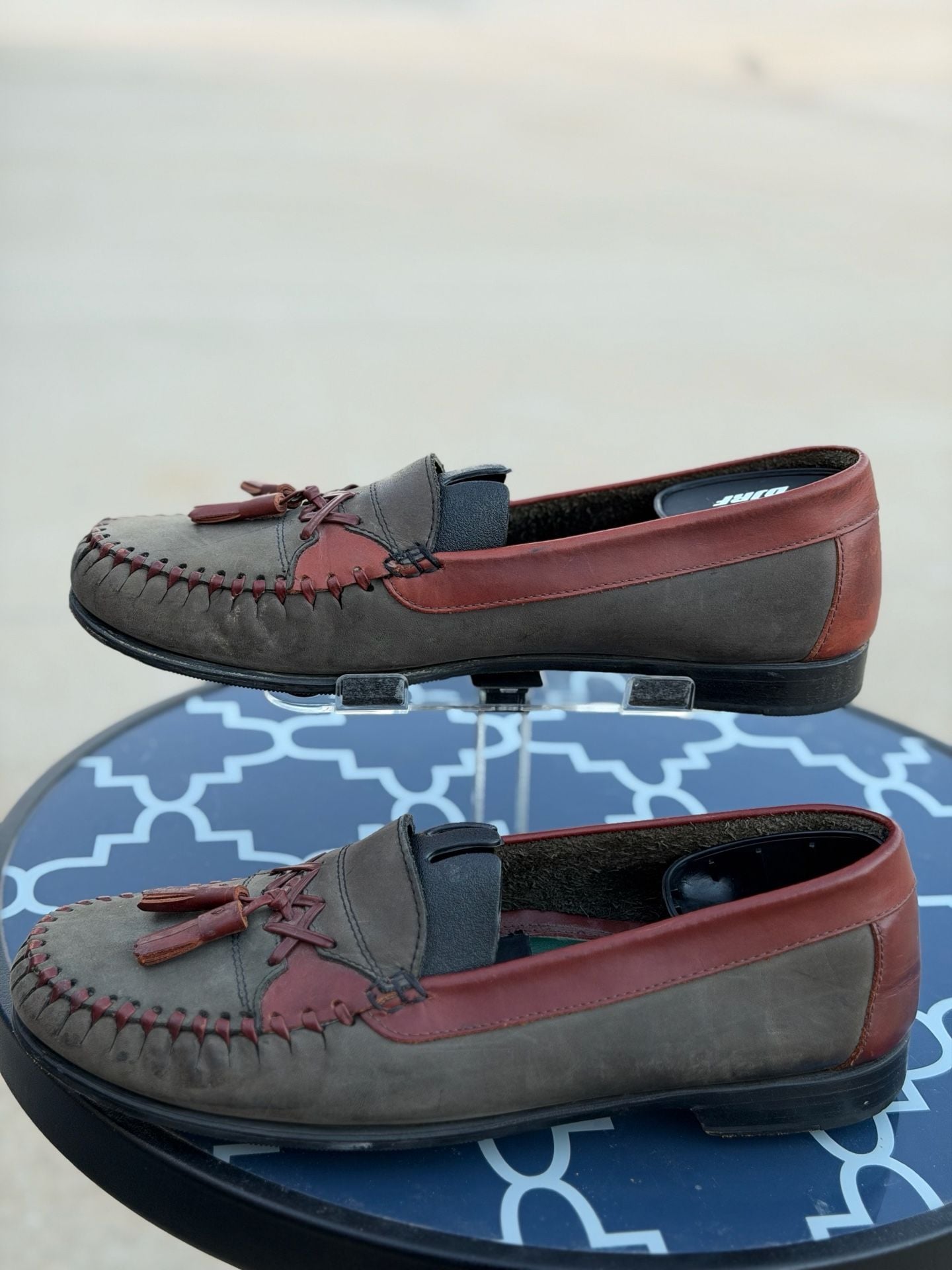 Johnston & Murphy J. Murphy Men's Two-Tone Tassel Moc Toe Loafers Size 10.5 M 2
