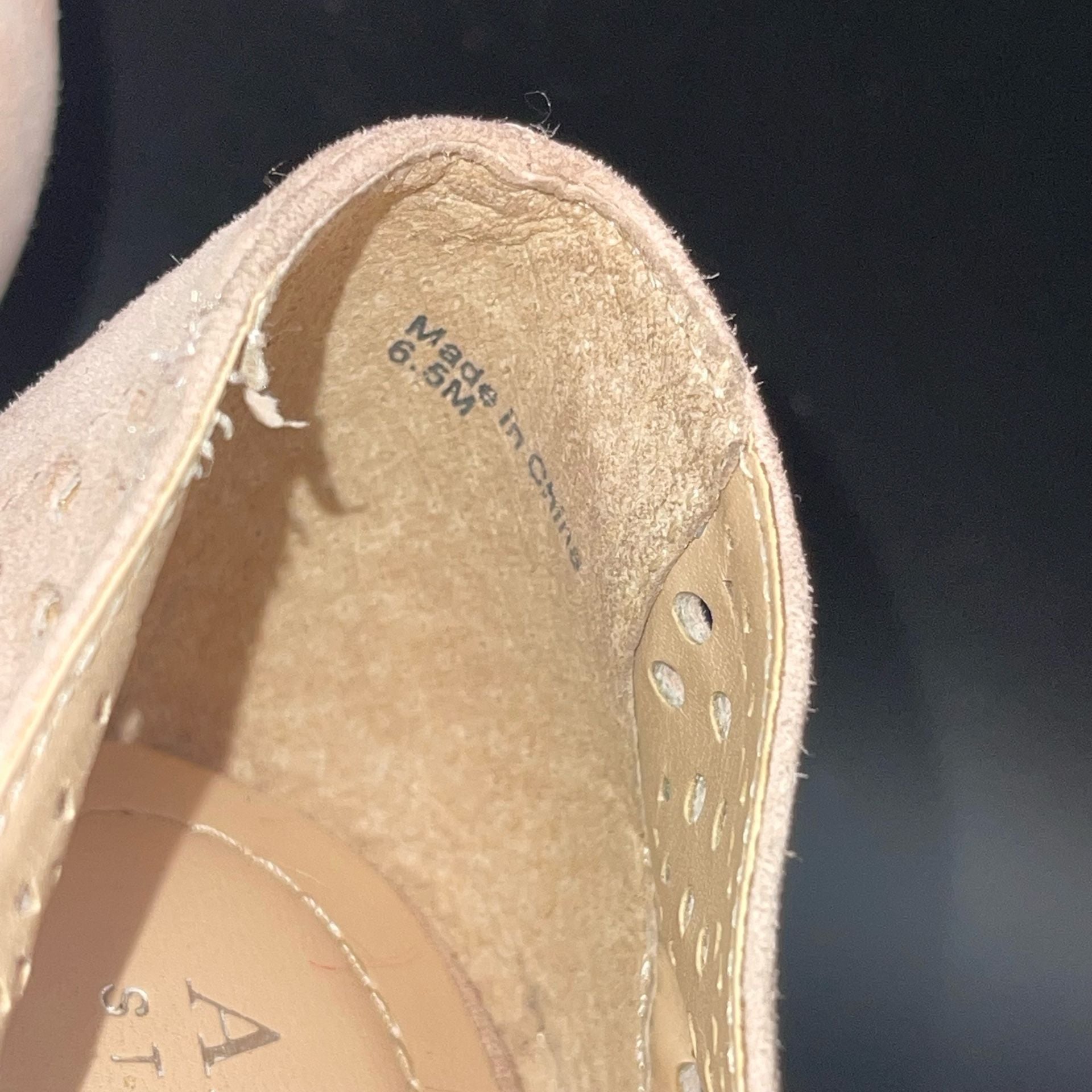 Alfani Step 'N Flex Perforated Pointed Toe Pumps Nude Size 6.5M 6