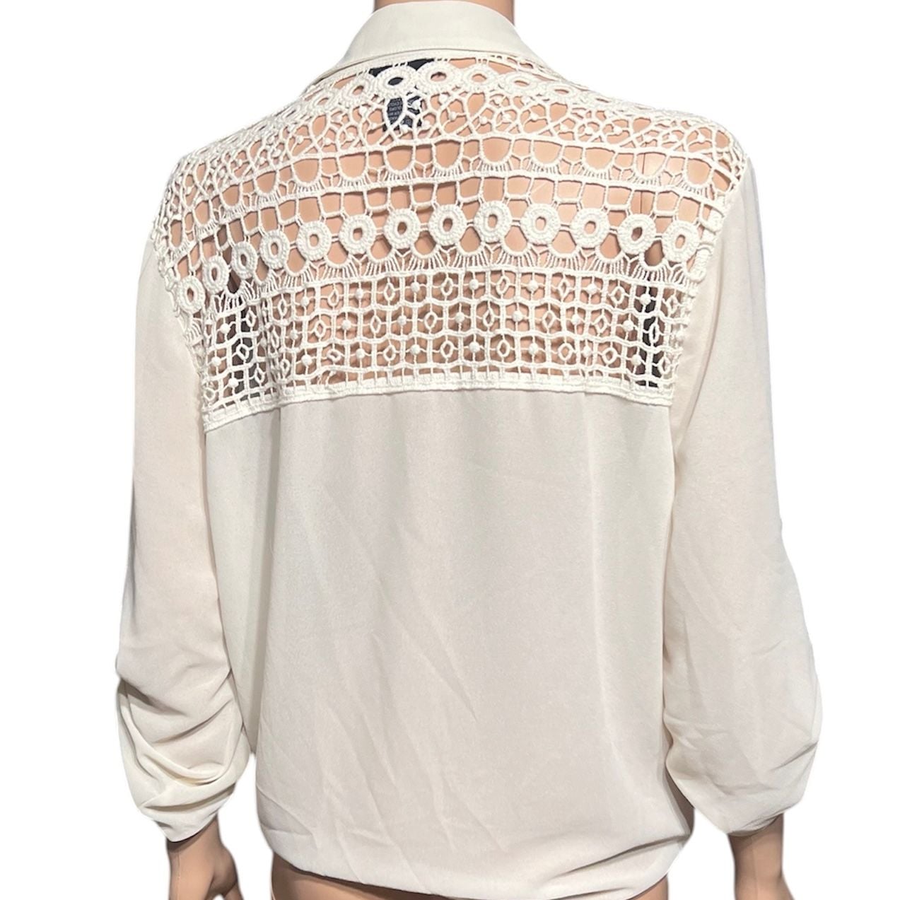 Forever 21 White Crochet Back Tie-Front Button Down Blouse 3