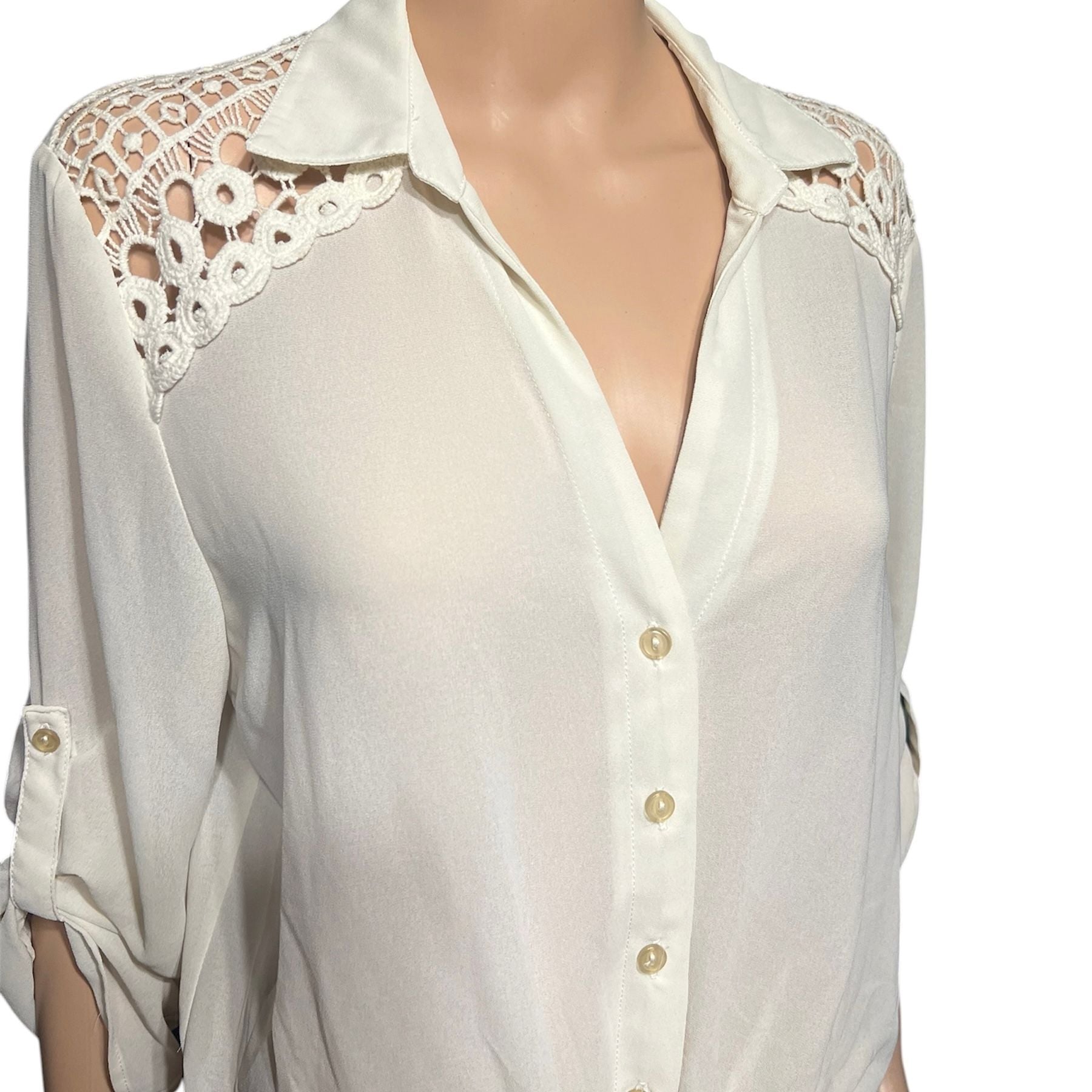 Forever 21 White Crochet Back Tie-Front Button Down Blouse 4