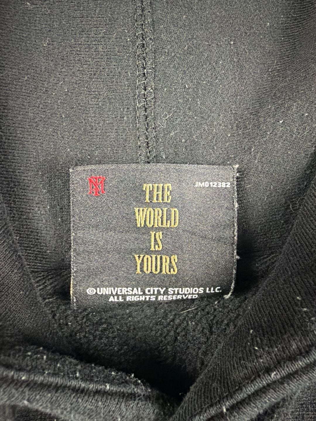 Shoe Palace x Scarface The World Is Yours Graphic Hoodie Large. A-0108 4