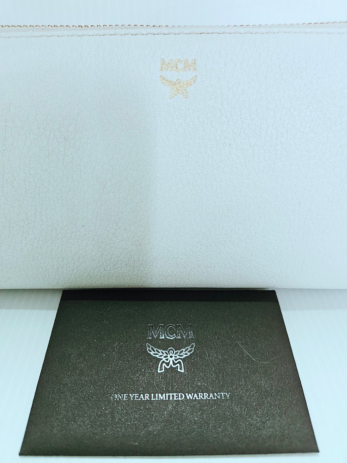 MCM White Pebbled Leather Logo Zip Around Wallet EUC  7