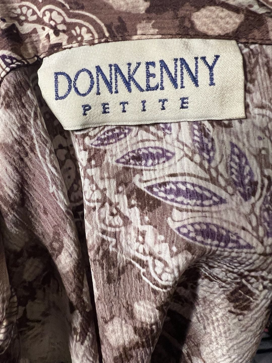 Donnkenny Petite Vintage Abstract Paisley Print Long Sleeve Button Down Blouse 4