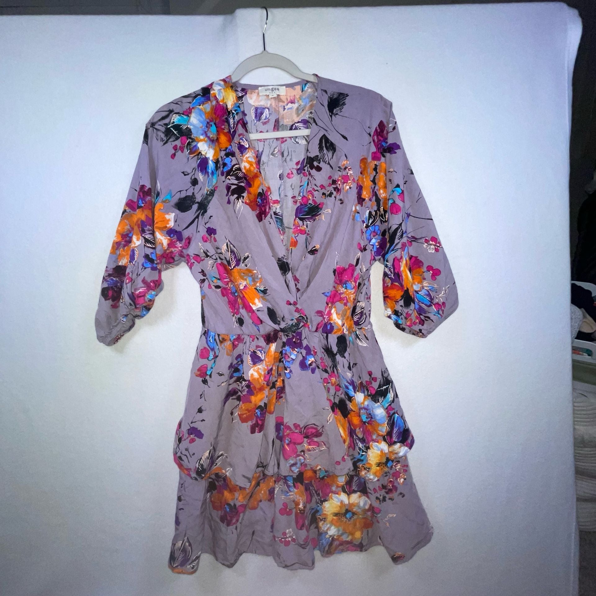 Umgee Floral Surplice Tiered Mini Dress Size M 2