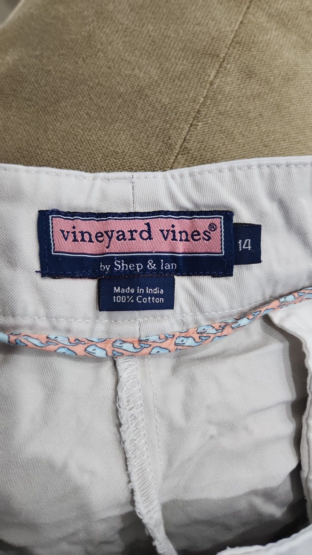 Vineyard Vines Women's Khaki Chino Shorts Size 14 5