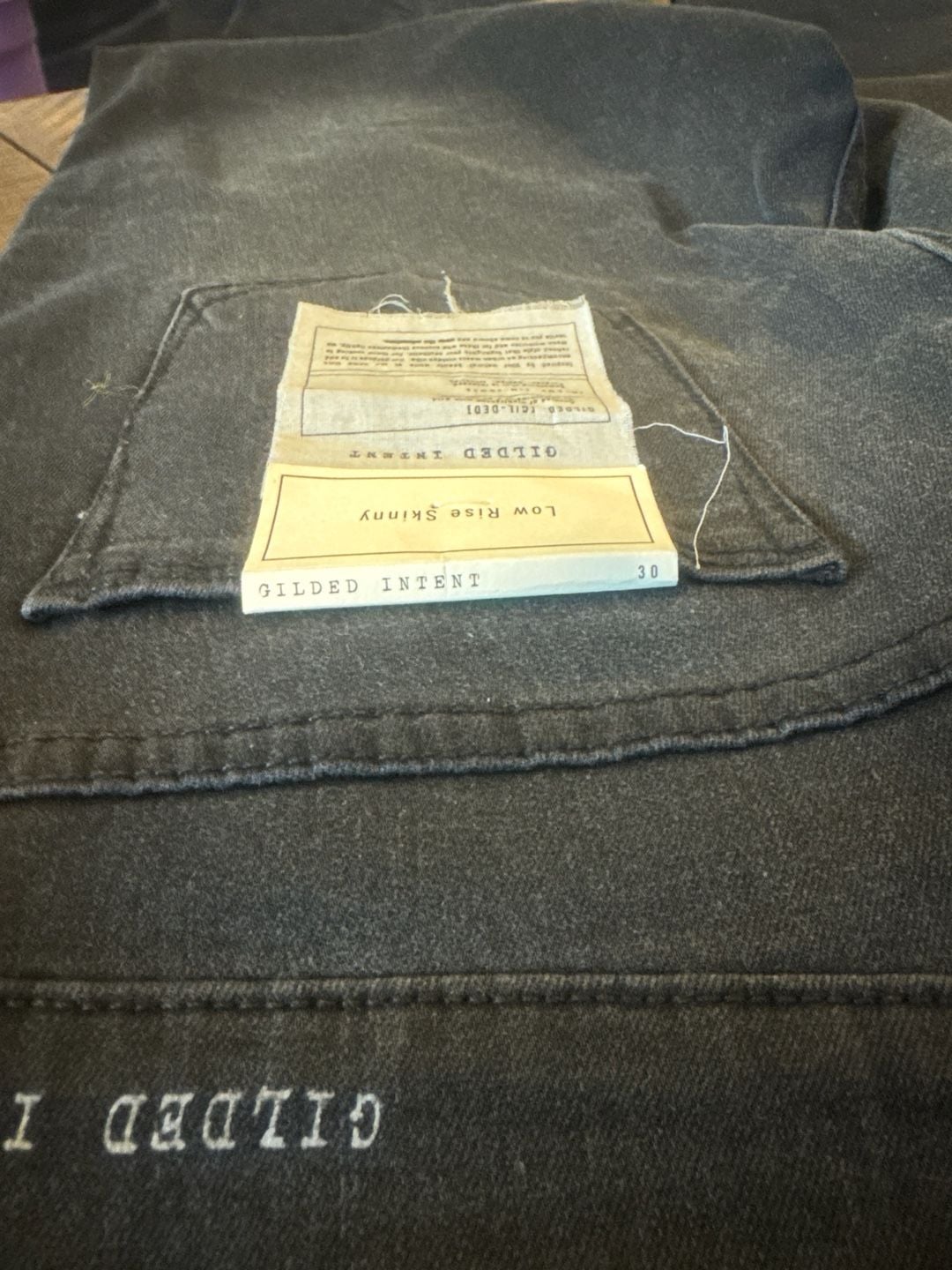 Gilded Intent Low Rise Skinny Jeans with Zipper Details Size 30R 8