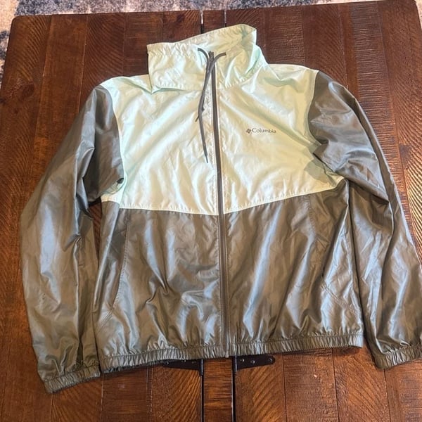 Columbia Flash Forward Full Zip Colorblock Windbreaker Jacket, Size M