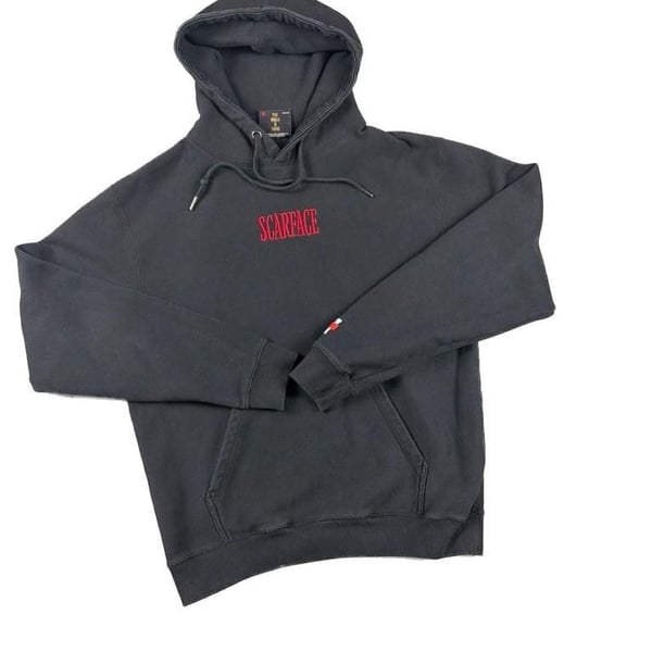 Shoe Palace x Scarface The World Is Yours Graphic Hoodie Large. A-0108