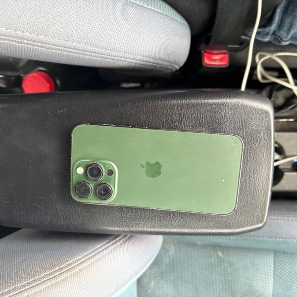 Apple iPhone 13 Pro - Alpine Green