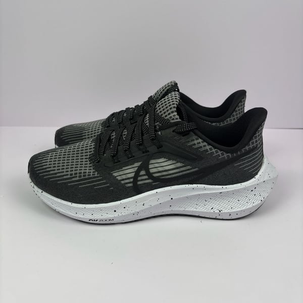 Nike Air Zoom Pegasus 38 Black White Speckled Running Shoes