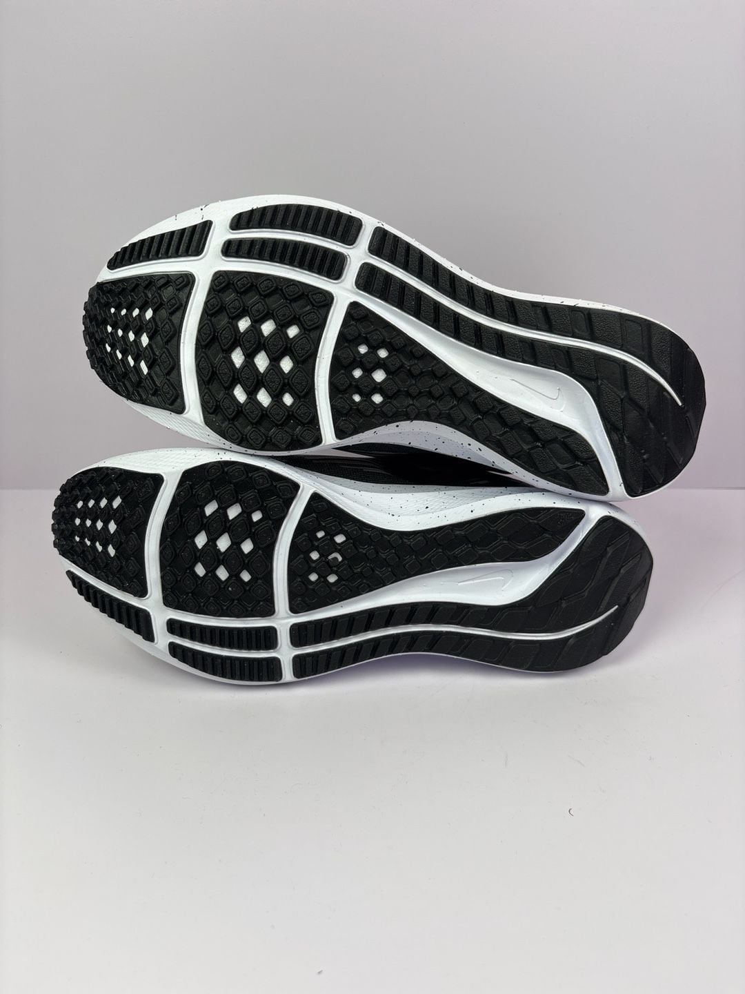 Nike Air Zoom Pegasus 38 Black White Speckled Running Shoes 7