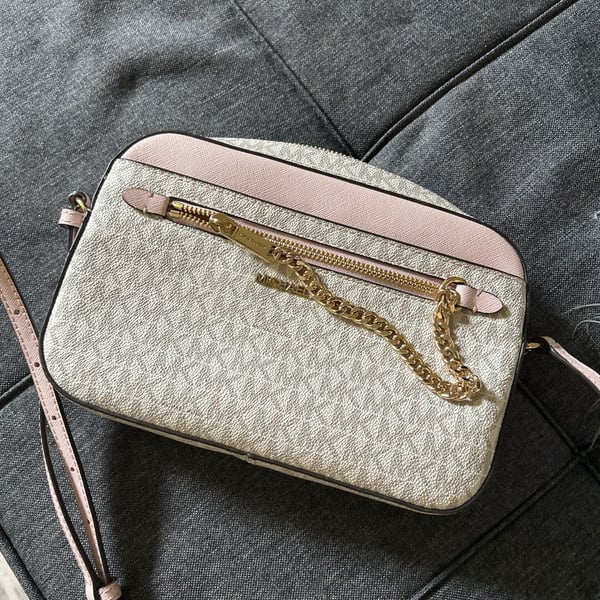 Michael Kors Jet Set Large East West Crossbody Bag Vanilla Pink with Chain Detail