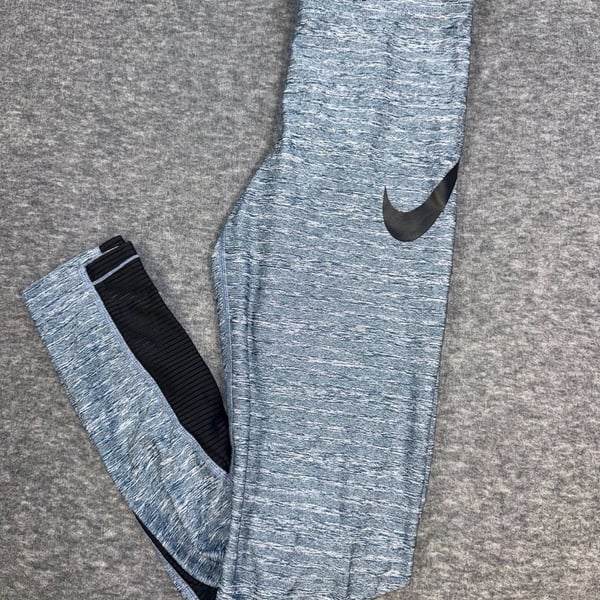 Nike Pro Women's Dri-FIT Heathered Training Leggings with Mesh Panels Size M