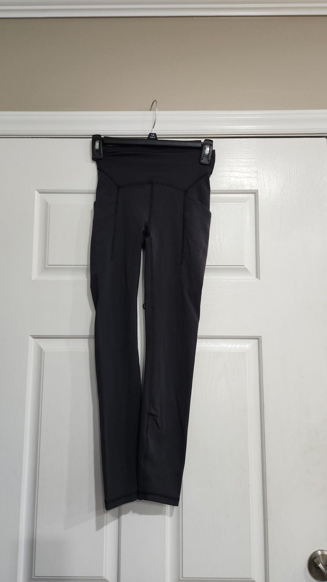 Lululemon All the Right Places High-Rise Crop 23" with Pockets Black Size 2 2