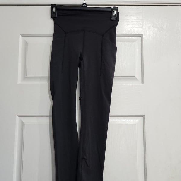 Lululemon All the Right Places High-Rise Crop 23" with Pockets Black Size 2