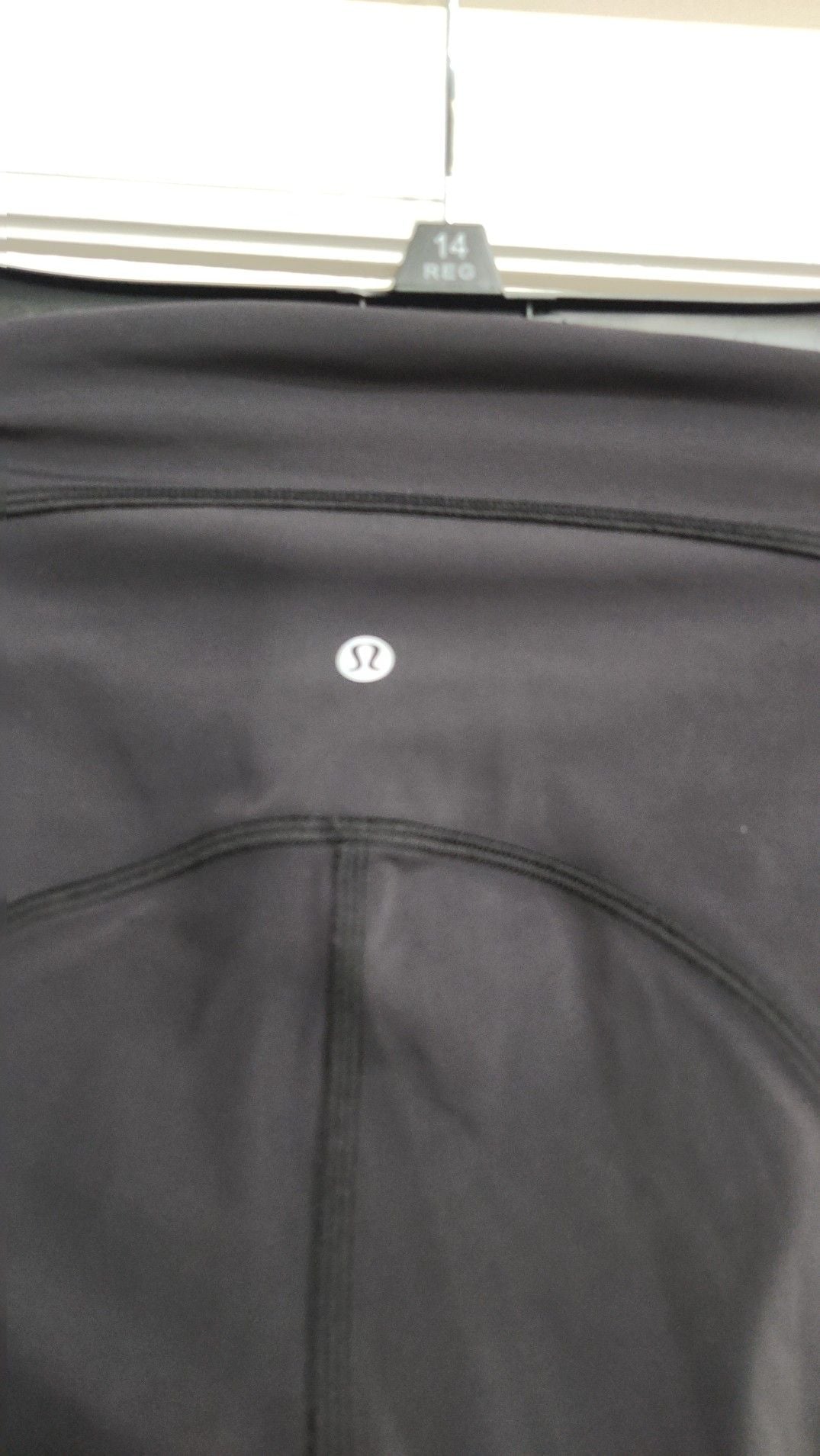 Lululemon All the Right Places High-Rise Crop 23" with Pockets Black Size 2 5