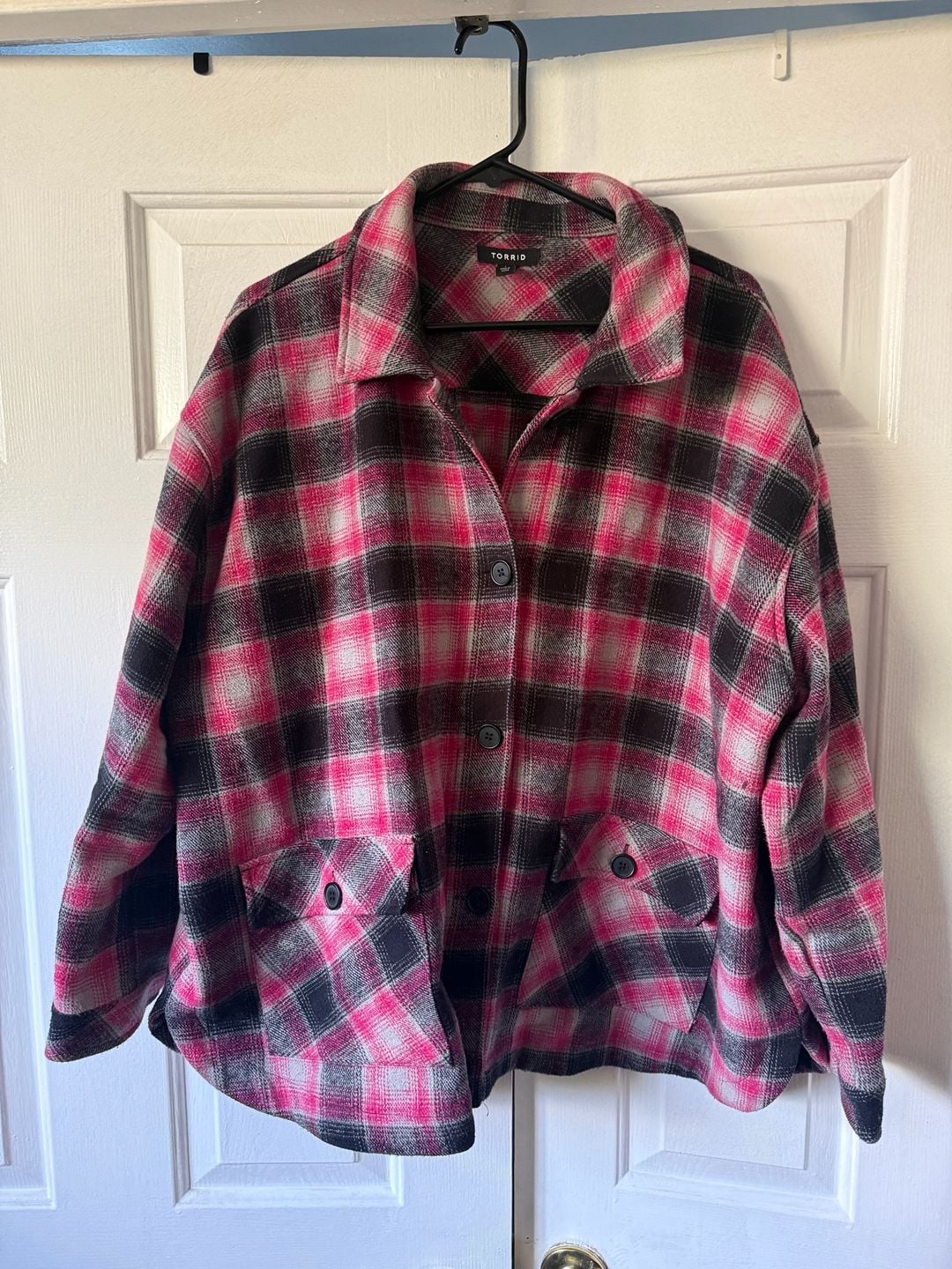 Torrid Pink and Black Plaid Flannel Shacket Size 1 2
