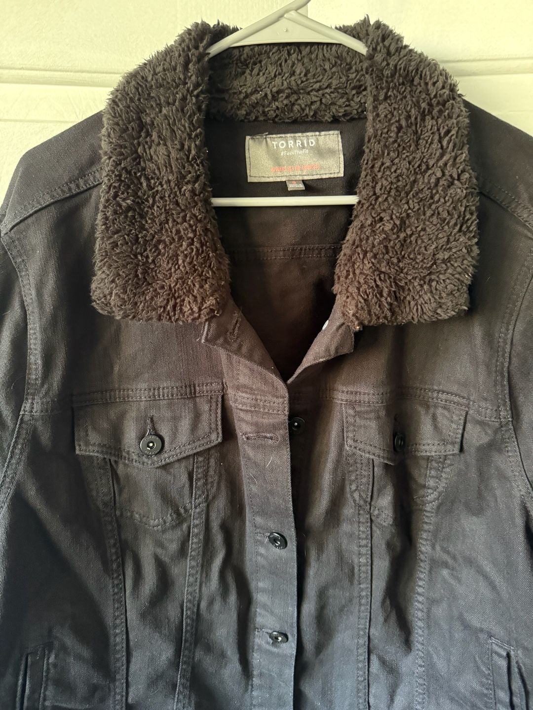 Torrid Black Denim Sherpa Collar Trucker Jacket Size 3 2