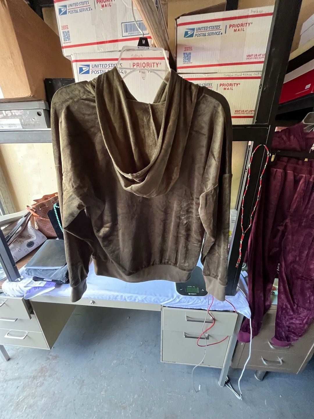 Felina Velour Hoodie & Jogger Set Olive Green Size Medium 5