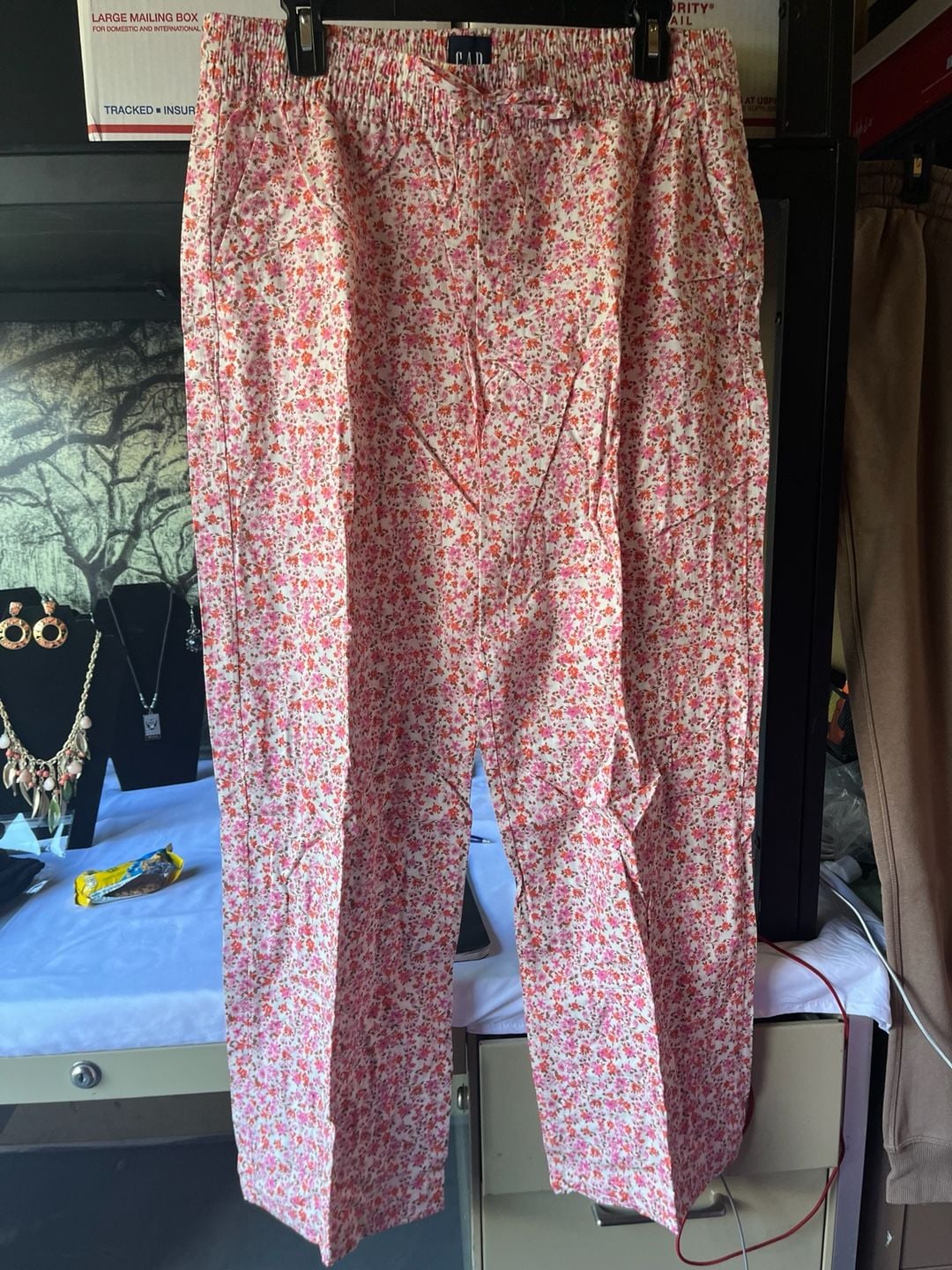 GAP 2-Pack Pink Gingham & Floral Pajama Lounge Pants Size M 4