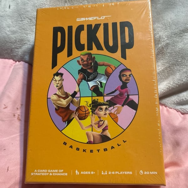 GameFlo PICKUP Basketball Card Game 2-6 players Ages 8+