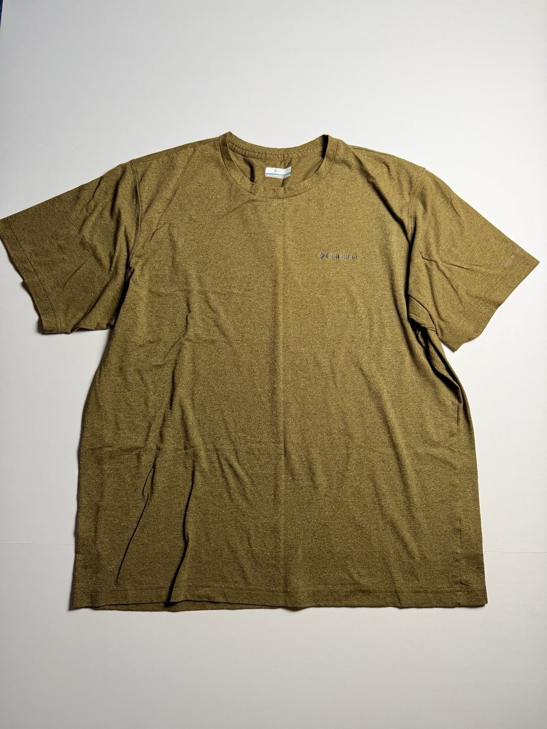 Columbia Men's Heathered Tan Short Sleeve T-Shirt Size XL 2