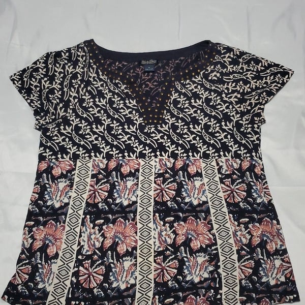 Lucky Brand Mixed Floral Print Studded V-Neck Top Size M